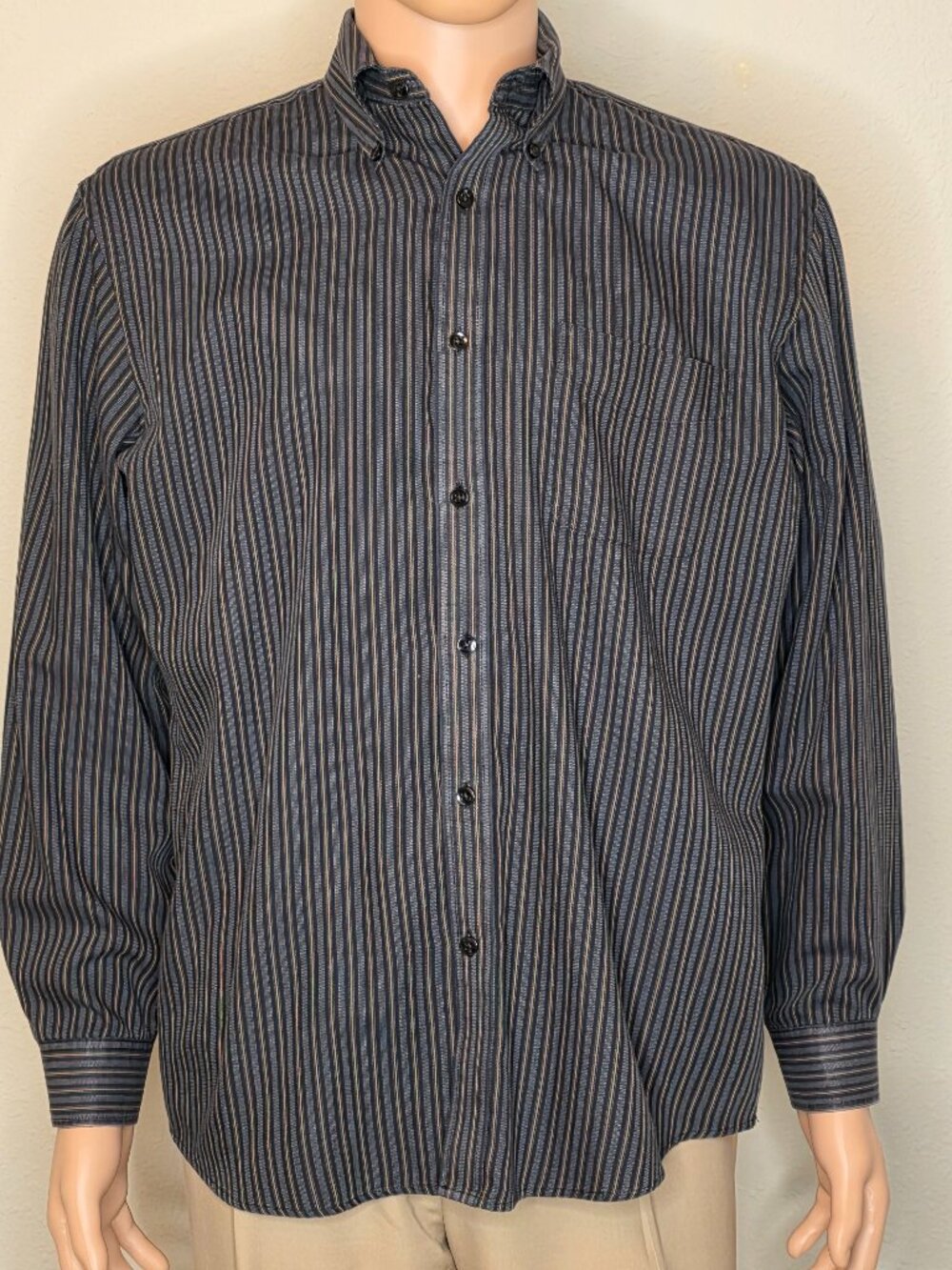 Van Heusen Men's No Iron Long Sleeve, Button Down, Stiped Shirt, Size Medium